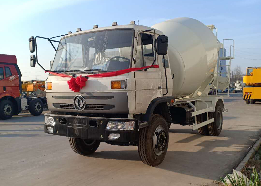 小东风国三2-5方混凝土搅拌车